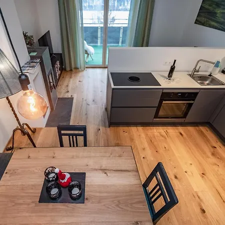 Berg Apartment-berg Im Drautal, Mit Seezugang Am Weissensee بيرغ ام دراوتال