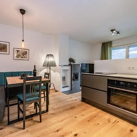 Berg Apartment-berg Im Drautal, Mit Seezugang Am Weissensee بيرغ ام دراوتال